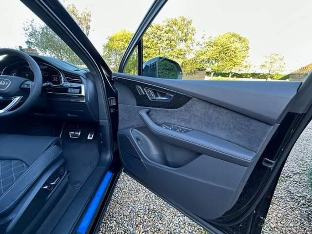 Audi SQ7 4.0 TFSI V8 Vorsprung Tiptronic quattro