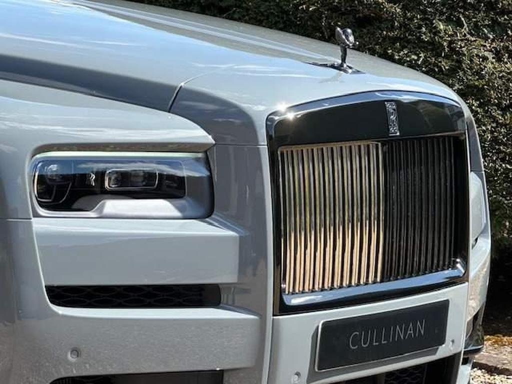 Rolls-Royce Cullinan Black Badge 6.75 V12 | SOLD