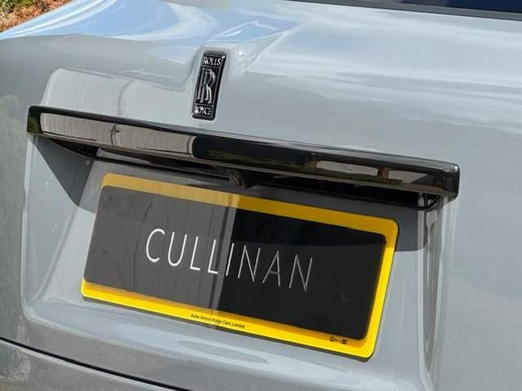 Rolls-Royce Cullinan Black Badge 6.75 V12 | SOLD
