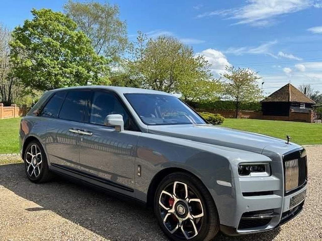 Rolls-Royce Cullinan Black Badge 6.75 V12 | SOLD