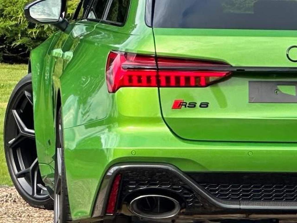 Audi RS6 Avant 4.0 TFSI V8 Performance Carbon Vorsprung Tiptronic quattro