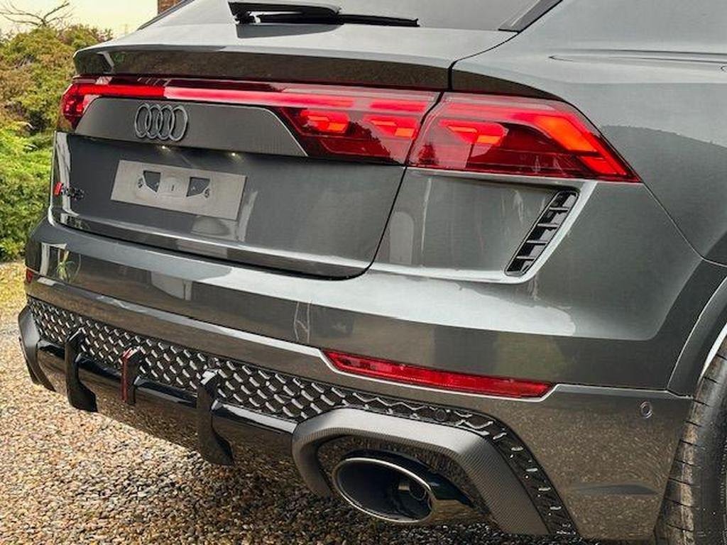 Audi RSQ8 4.0 TFSI V8 Performance Carbon Vorsprung Tiptronic quattro