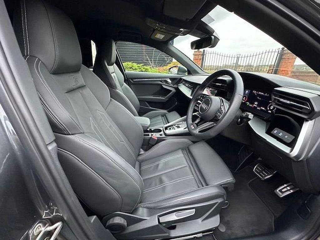 Audi A3 1.5 TFSI 35 S line Sportback S Tronic