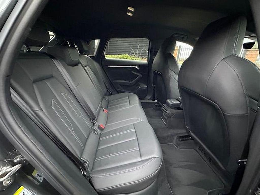 Audi A3 1.5 TFSI 35 S line Sportback S Tronic