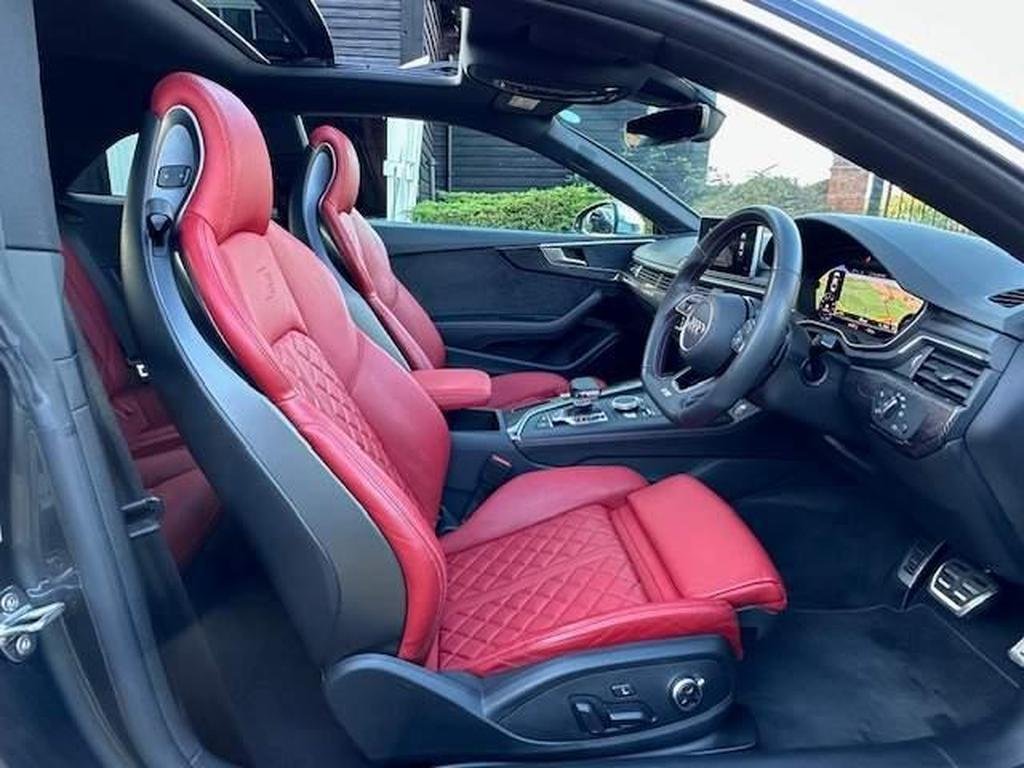 Audi S5 3.0 TFSI V6 Tiptronic quattro