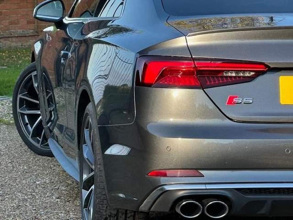 Audi S5 3.0 TFSI V6 Tiptronic quattro