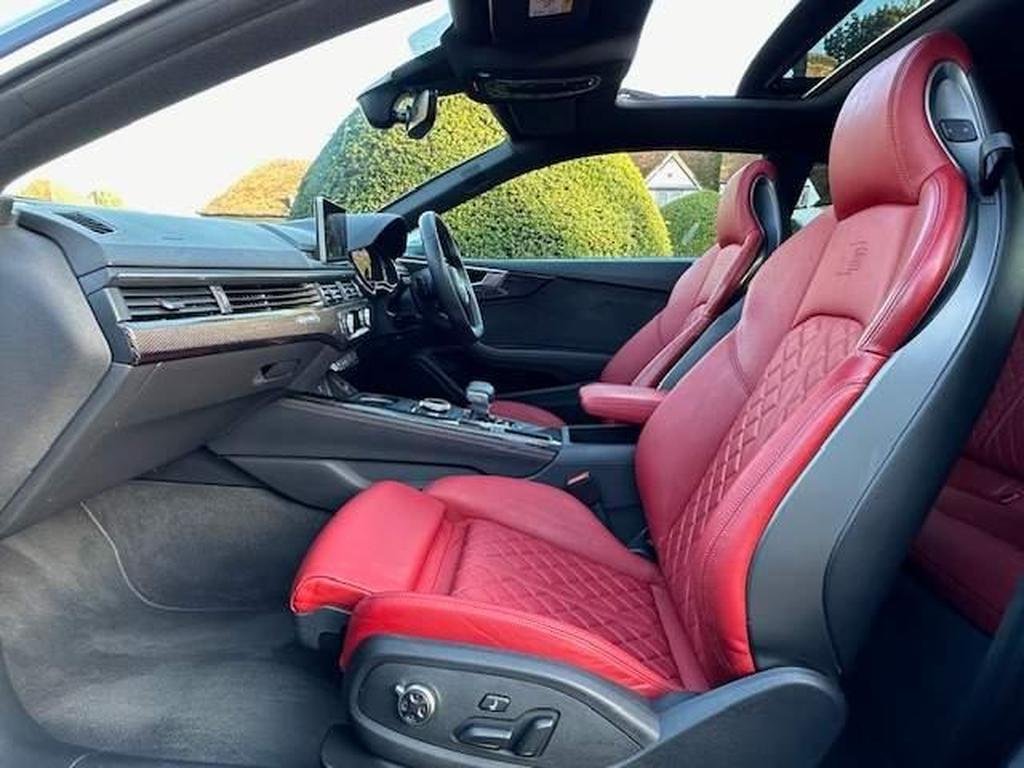 Audi S5 3.0 TFSI V6 Tiptronic quattro