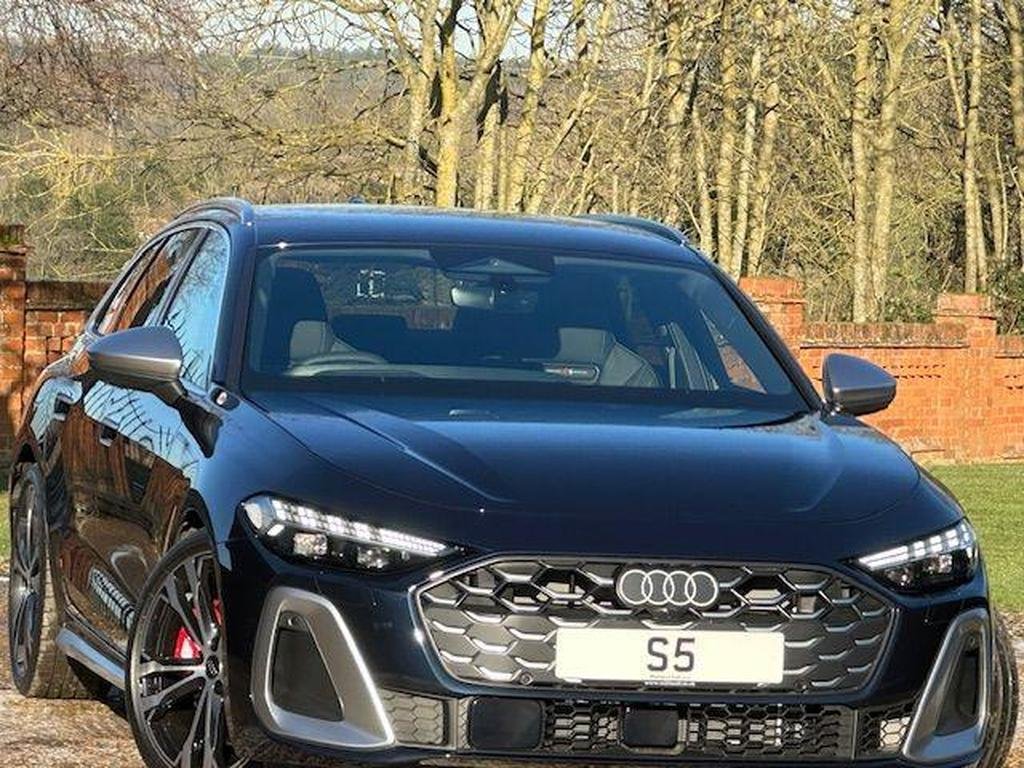 Audi S5 Avant 3.0 TFSI Launch Edition S Tronic quattro