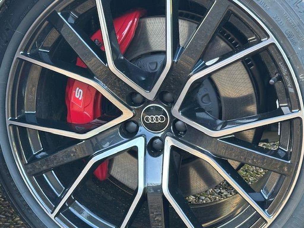Audi SQ7 4.0 TFSI V8 Black Edition Tiptronic quattro