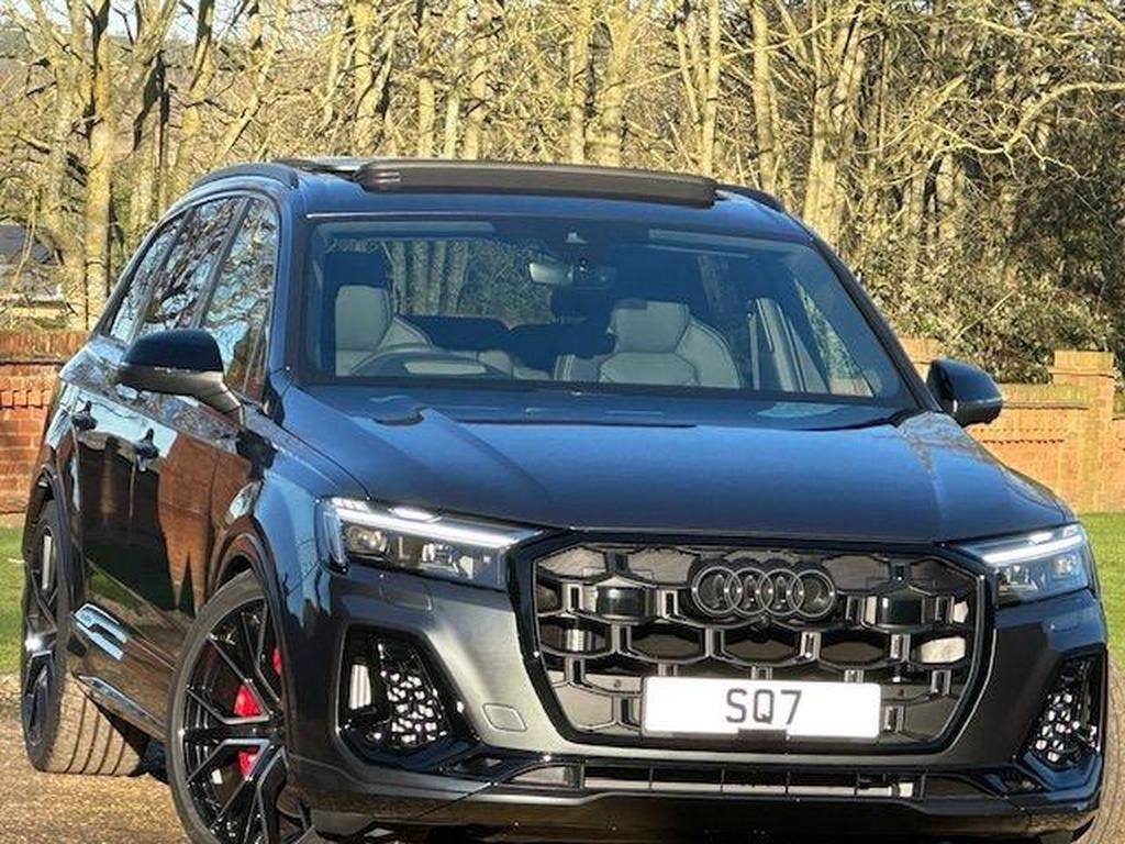 Audi SQ7 4.0 TFSI V8 Black Edition Tiptronic quattro