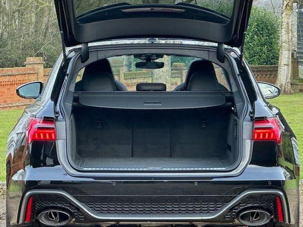 Audi RS6 Avant 4.0 TFSI V8 Performance Carbon Vorsprung Tiptronic quattro