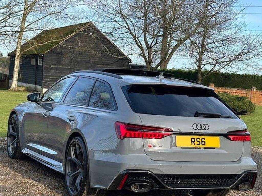 Audi RS6 Avant 4.0 TFSI V8 Performance Carbon Vorsprung Tiptronic quattro