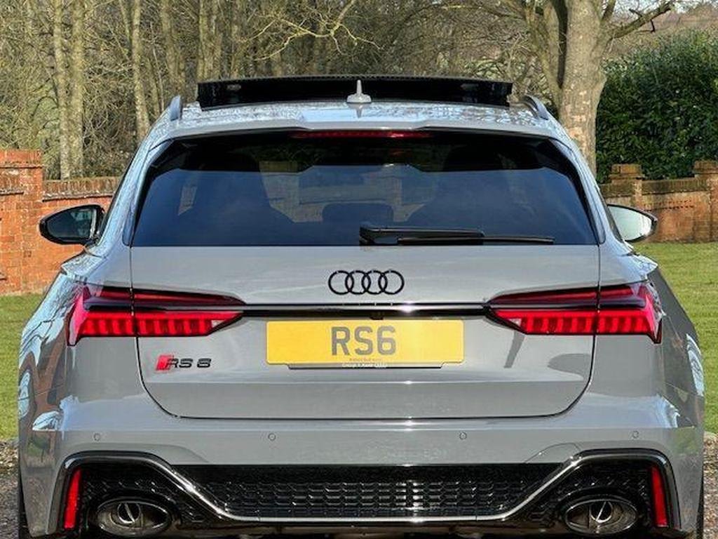 Audi RS6 Avant 4.0 TFSI V8 Performance Carbon Vorsprung Tiptronic quattro