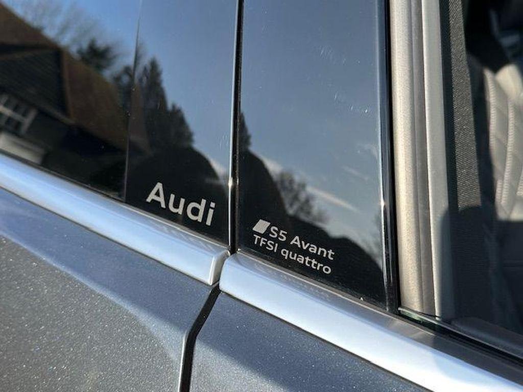 Audi S5 Avant 3.0 TFSI Launch Edition S Tronic quattro