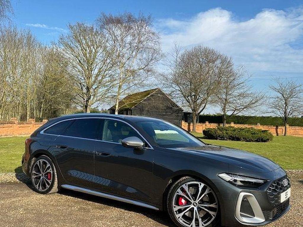 Audi S5 Avant 3.0 TFSI Launch Edition S Tronic quattro