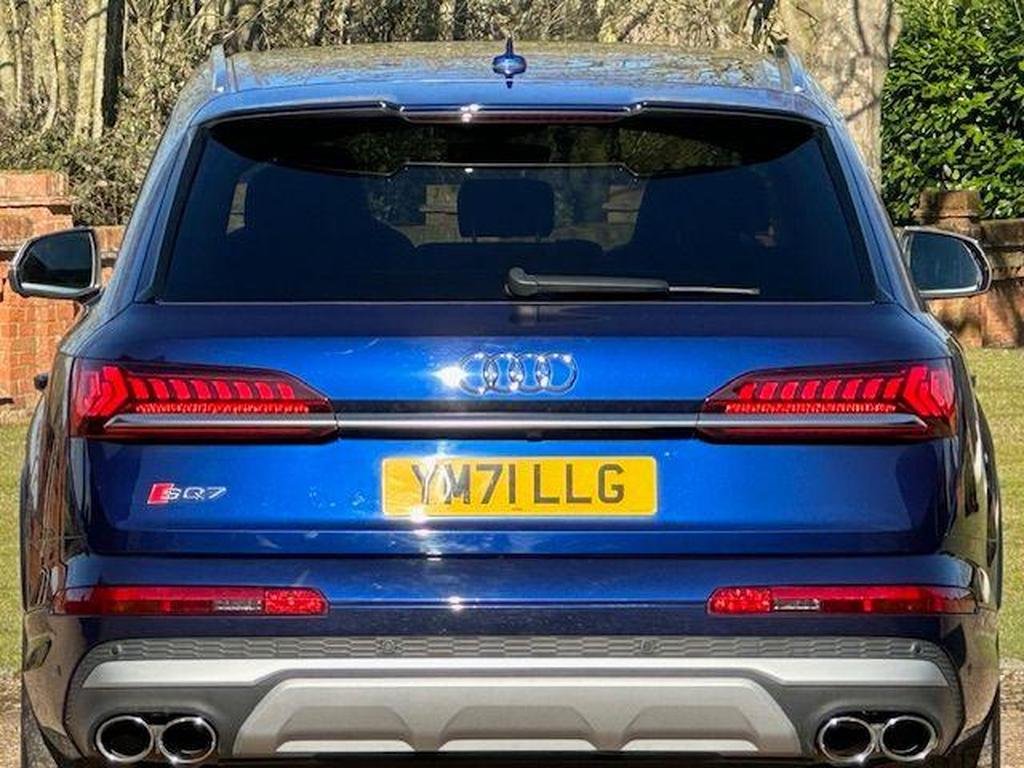 Audi SQ7 4.0 TFSI V8 Tiptronic quattro
