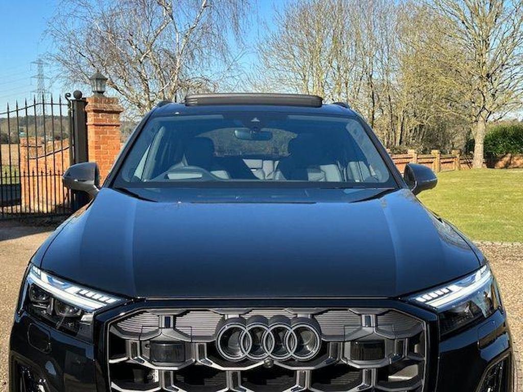 Audi SQ7 4.0 TFSI V8 Vorsprung Tiptronic quattro