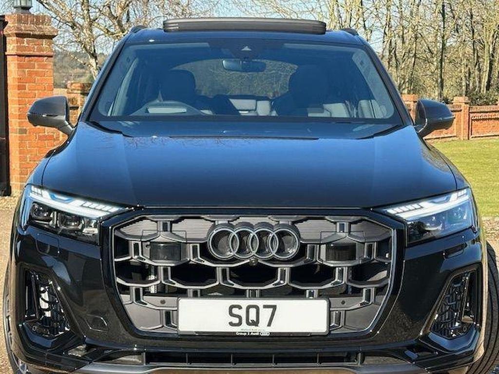 Audi SQ7 4.0 TFSI V8 Vorsprung Tiptronic quattro