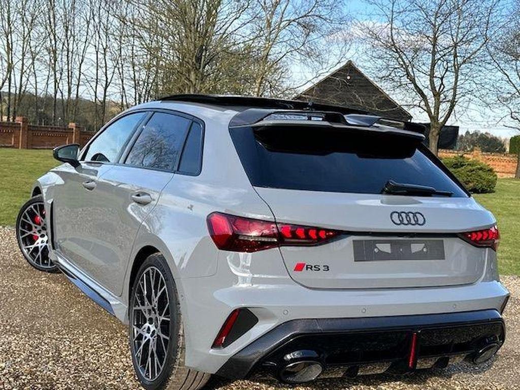 Audi RS3 2.5 TFSI Carbon Vorsprung Sportback S Tronic quattro
