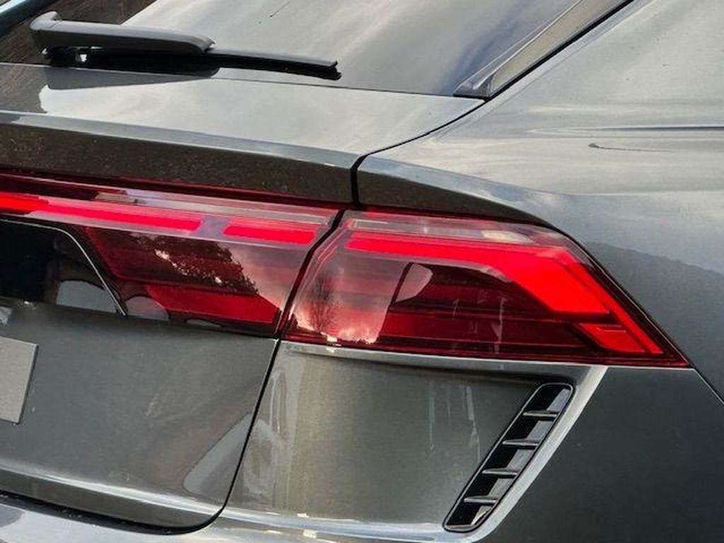Audi RSQ8 4.0 TFSI V8 Tiptronic quattro