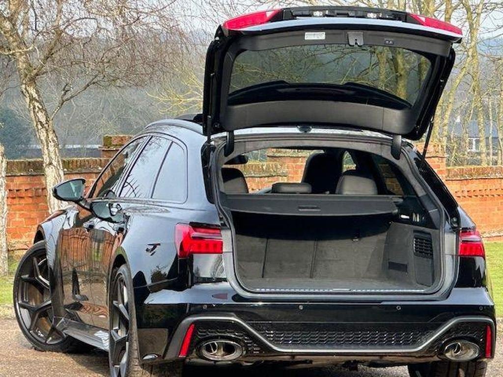 Audi RS6 Avant 4.0 TFSI V8 Performance Carbon Vorsprung Tiptronic quattro