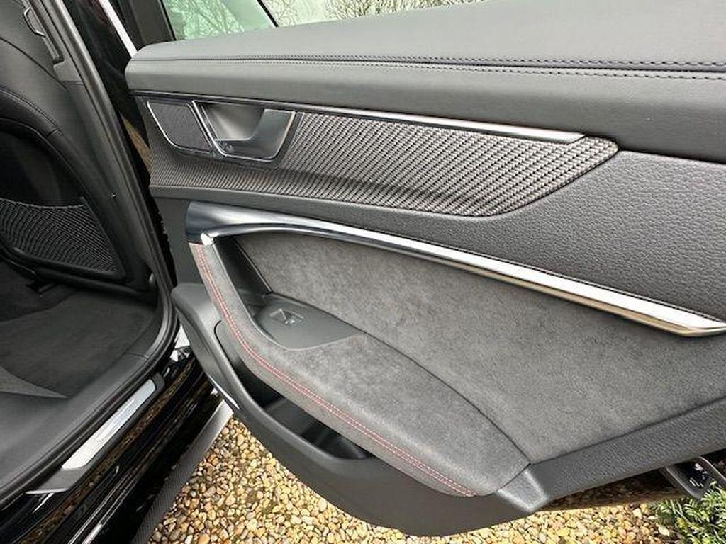 Audi RS6 Avant 4.0 TFSI V8 Performance Carbon Vorsprung Tiptronic quattro