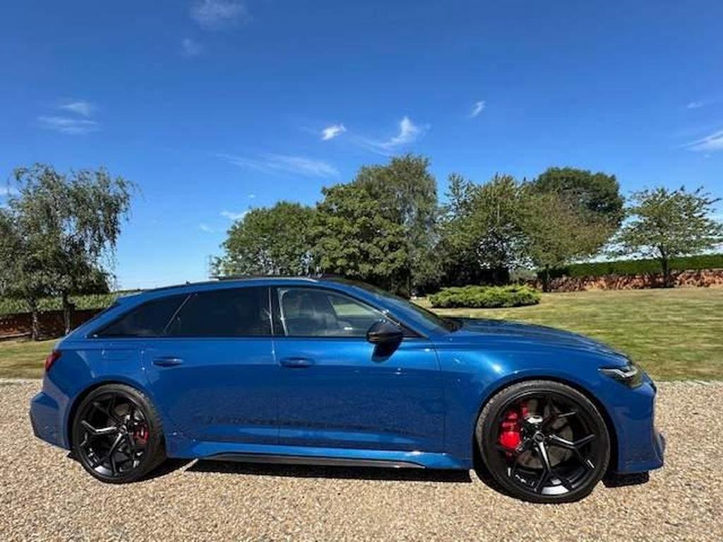 Audi RS6 Avant 4.0 TFSI V8 Performance Carbon Vorsprung Tiptronic quattro