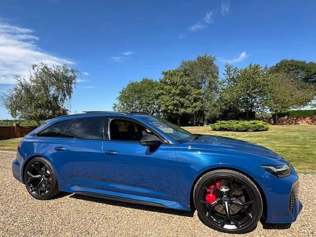 Audi RS6 Avant 4.0 TFSI V8 Performance Carbon Vorsprung Tiptronic quattro
