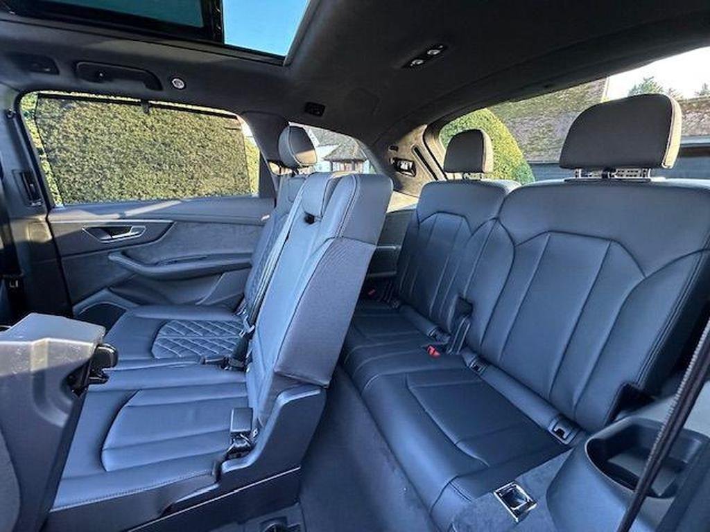 Audi SQ7 4.0 TFSI V8 Vorsprung Tiptronic quattro