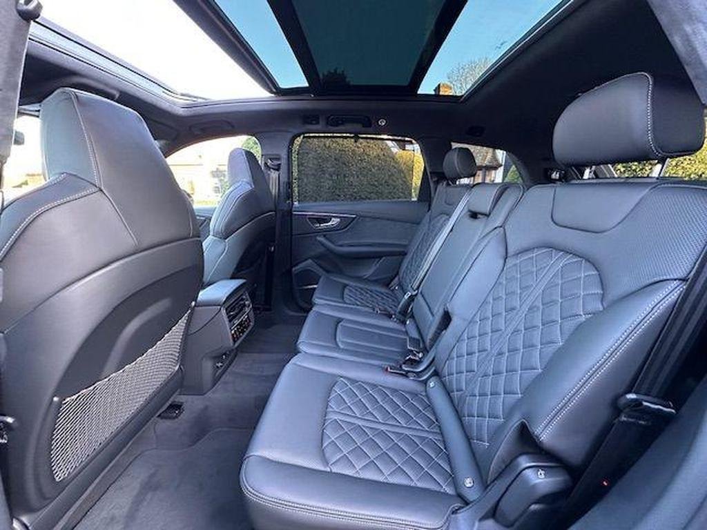 Audi SQ7 4.0 TFSI V8 Vorsprung Tiptronic quattro