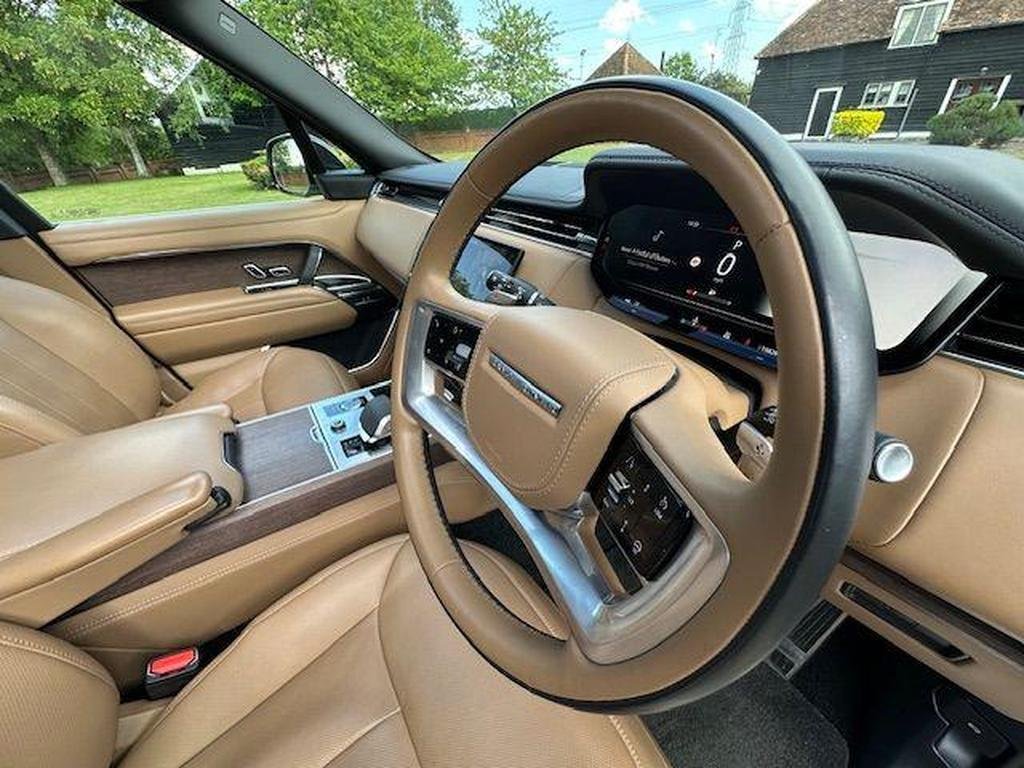 Land Rover Range Rover 4.4 P530 V8 Autobiography