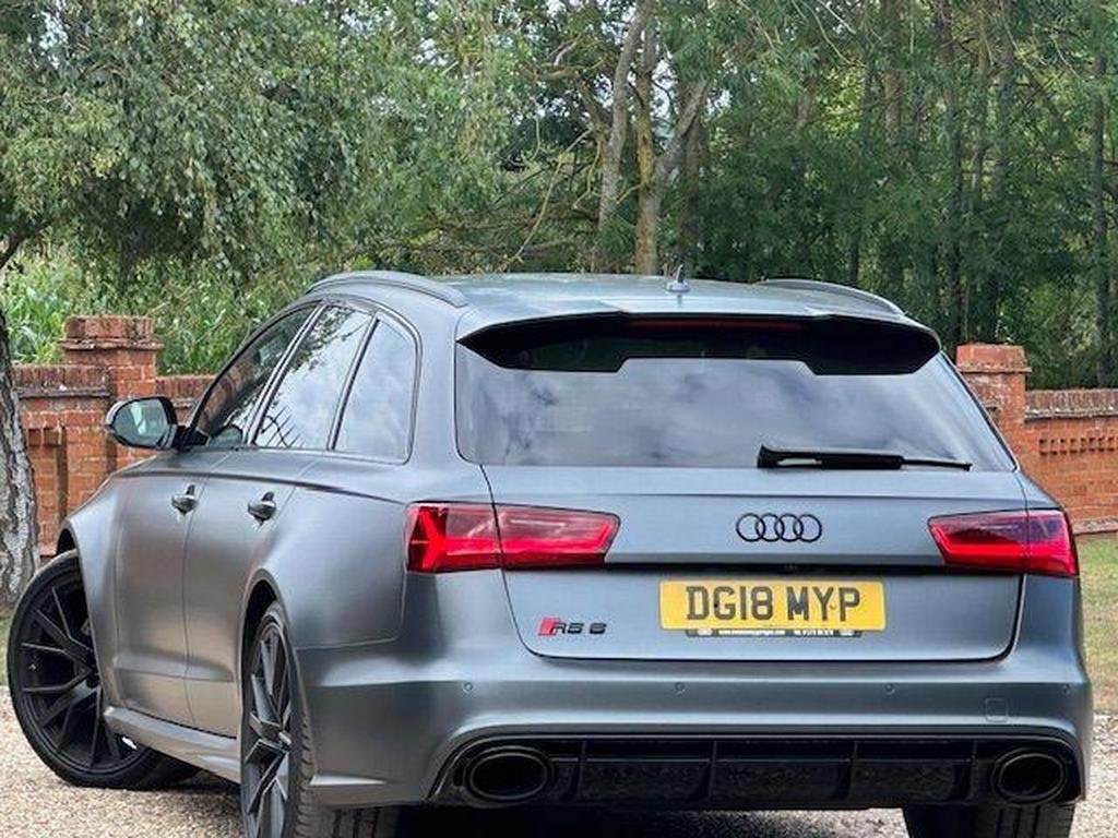 Audi RS6 Avant 4.0 TFSI V8 Performance Tiptronic quattro