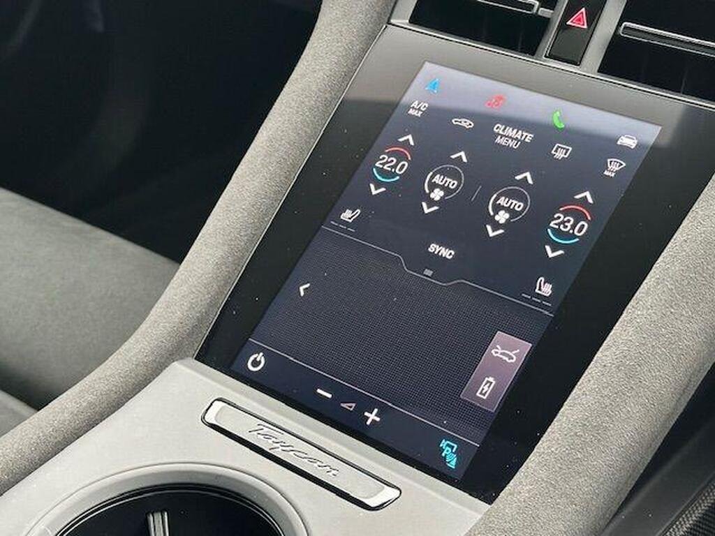 Porsche Taycan Performance Plus 93.4kWh GTS Sport Turismo