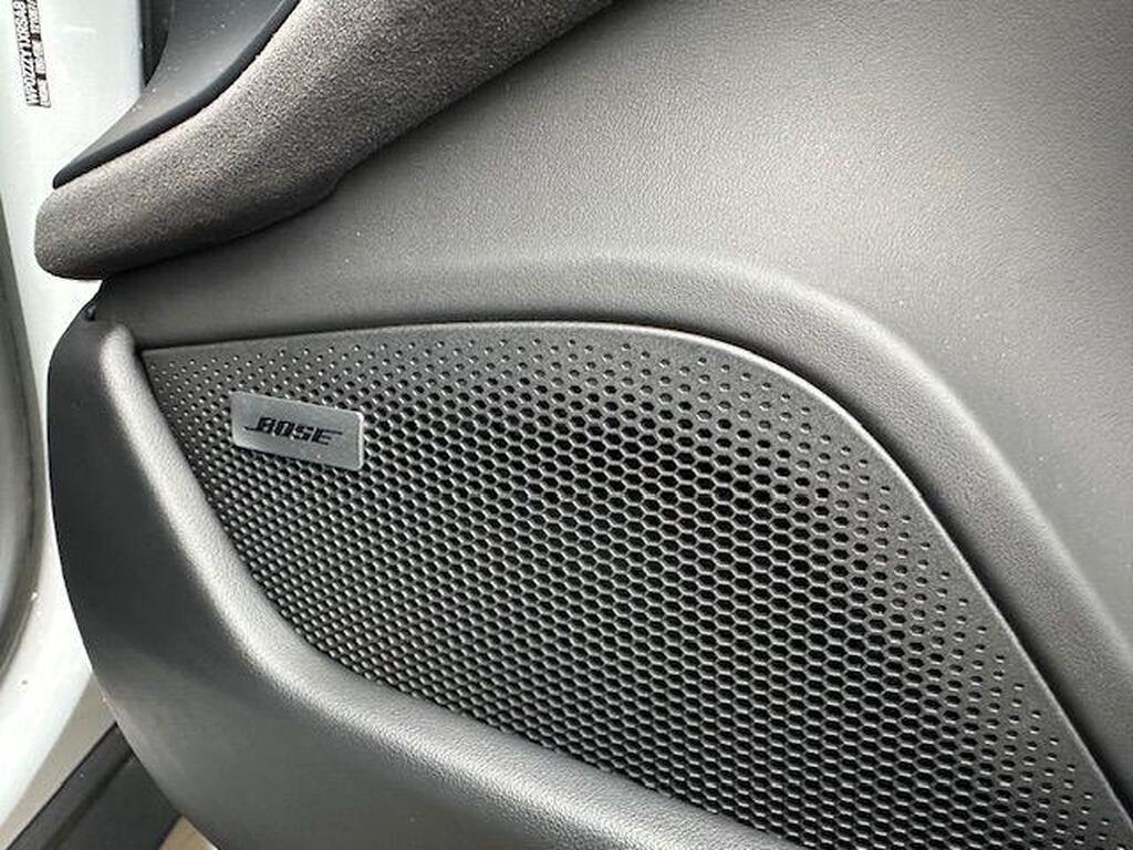 Porsche Taycan Performance Plus 93.4kWh GTS Sport Turismo