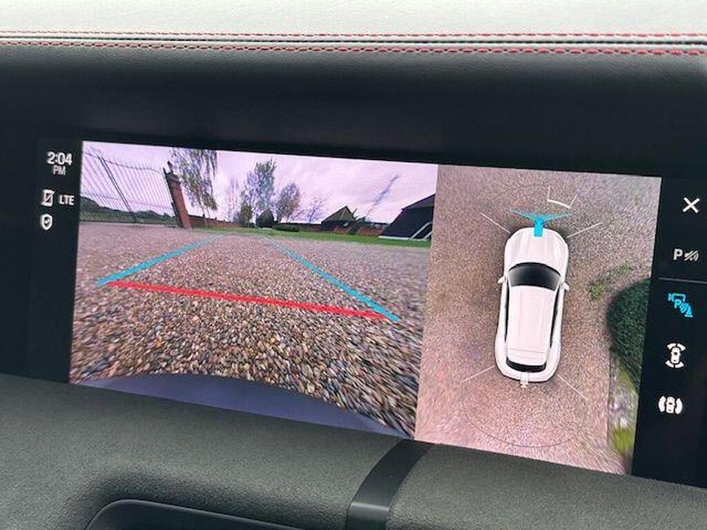 Porsche Taycan Performance Plus 93.4kWh GTS Sport Turismo