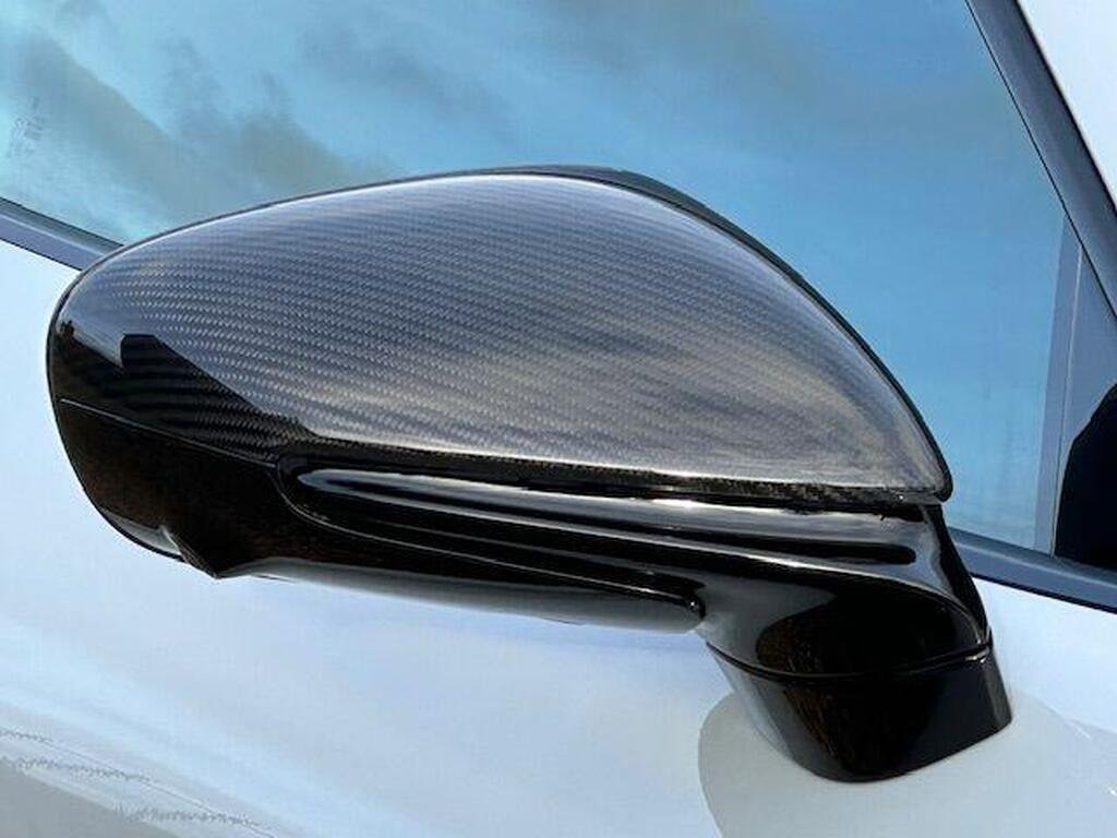 Porsche Taycan Performance Plus 93.4kWh GTS Sport Turismo