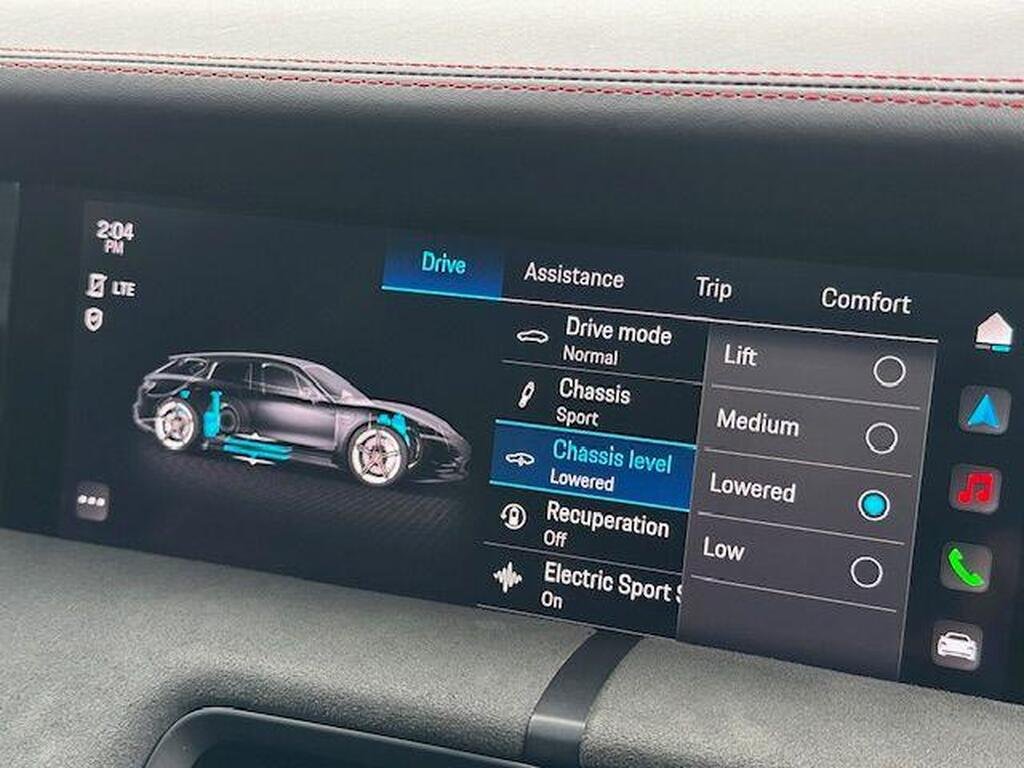 Porsche Taycan Performance Plus 93.4kWh GTS Sport Turismo