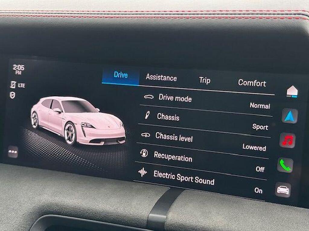 Porsche Taycan Performance Plus 93.4kWh GTS Sport Turismo