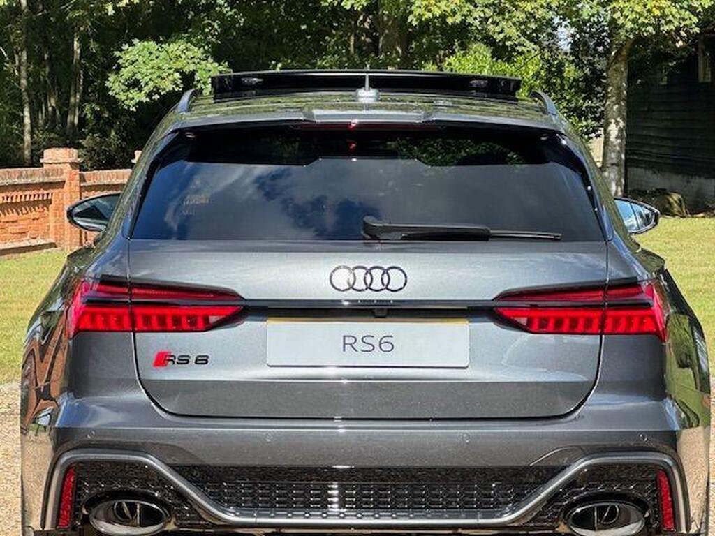 Audi RS6 Avant 4.0 TFSI V8 Performance Carbon Vorsprung