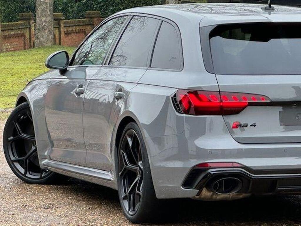 Audi RS4 Avant 2.9 TFSI V6 edition 25 years Tiptronic quattro