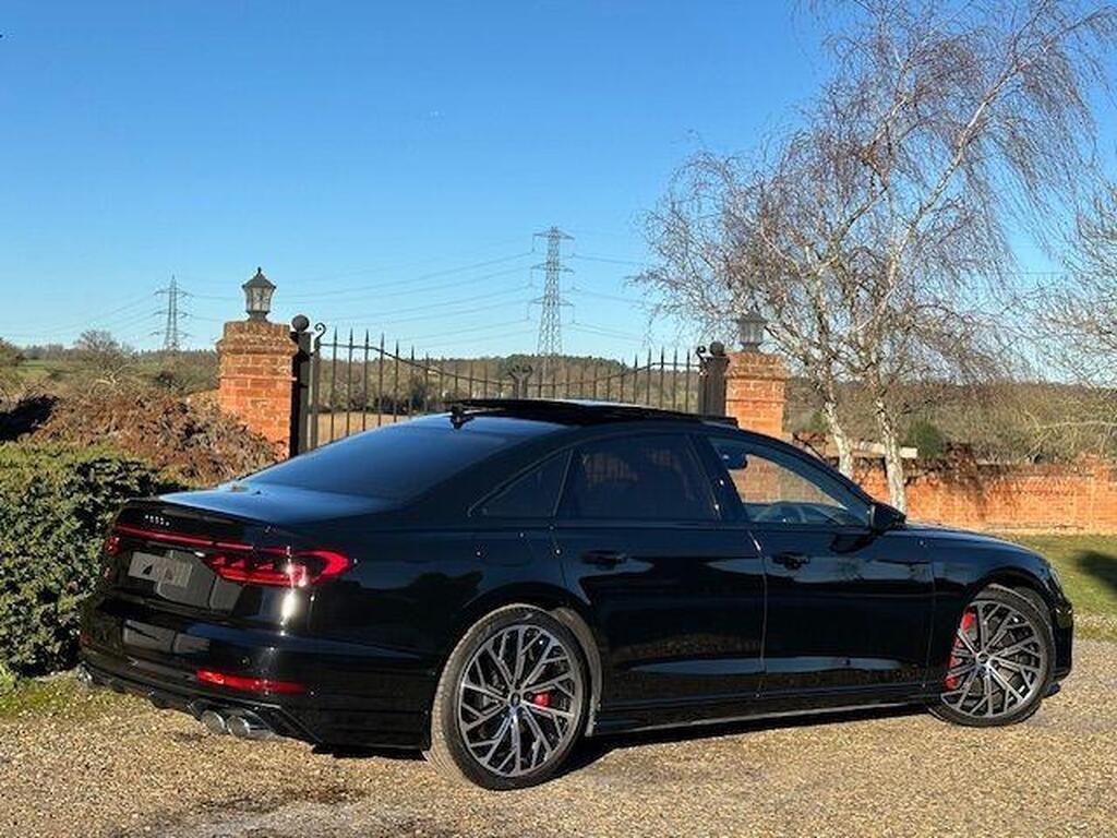Audi S8 4.0 TFSI V8 Black Edition Tiptronic quattro