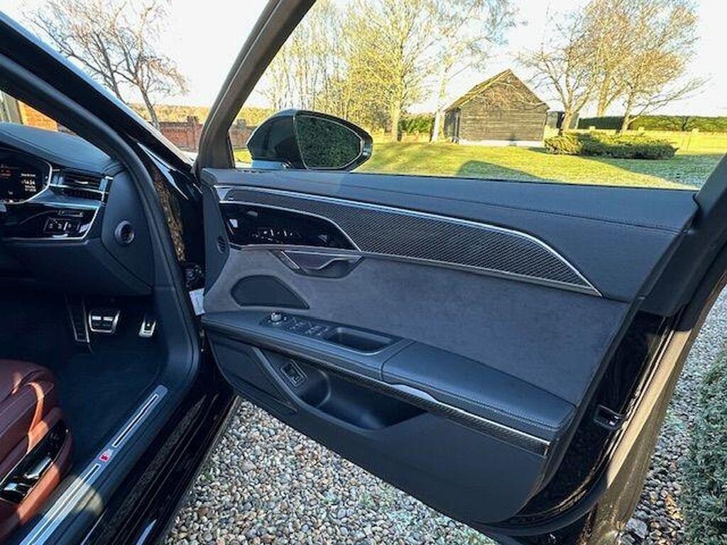 Audi S8 4.0 TFSI V8 Black Edition Tiptronic quattro