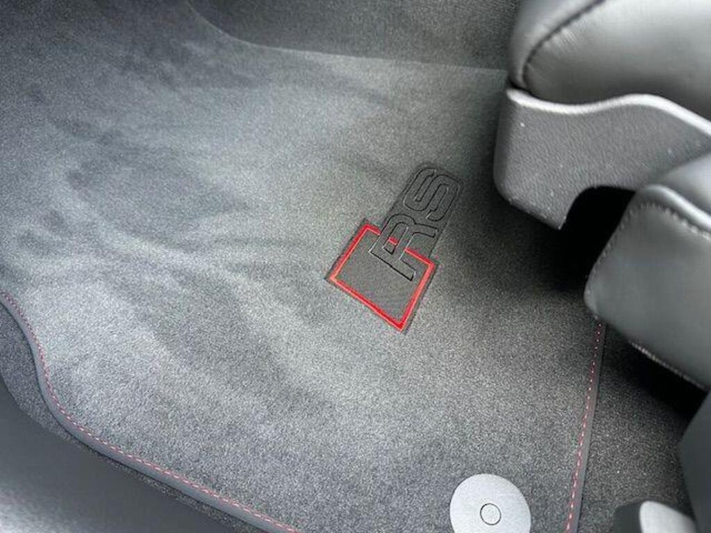 Audi RS6 Avant 4.0 TFSI V8 Performance Carbon Vorsprung Tiptronic quattro