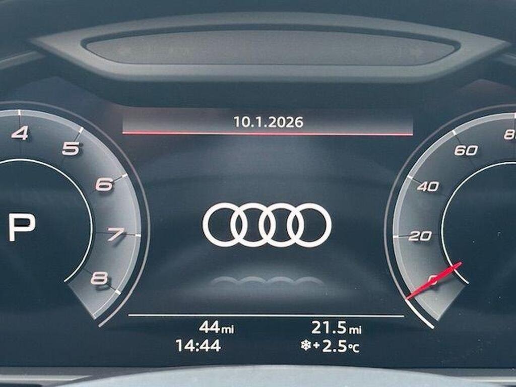 Audi SQ7 4.0 TFSI V8 Black Edition Tiptronic quattro