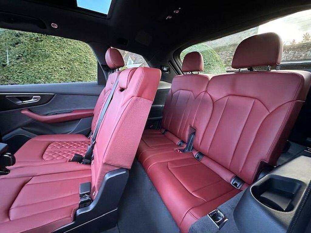 Audi SQ7 4.0 TFSI V8 Black Edition Tiptronic quattro