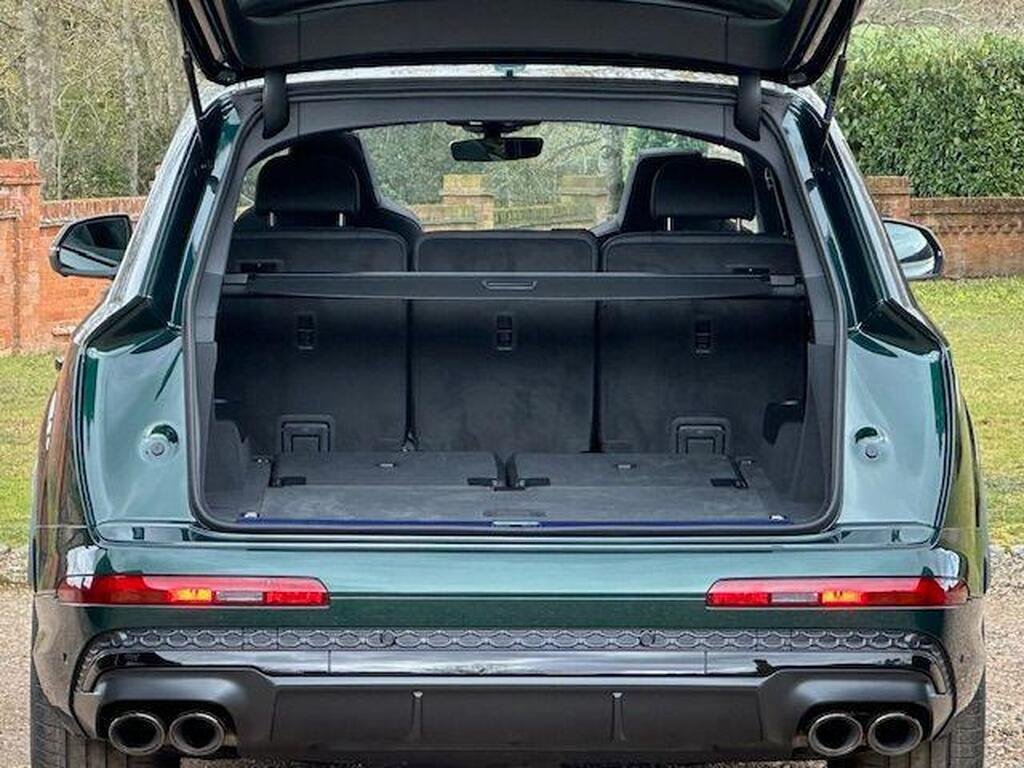 Audi SQ7 4.0 TFSI V8 Black Edition Tiptronic quattro