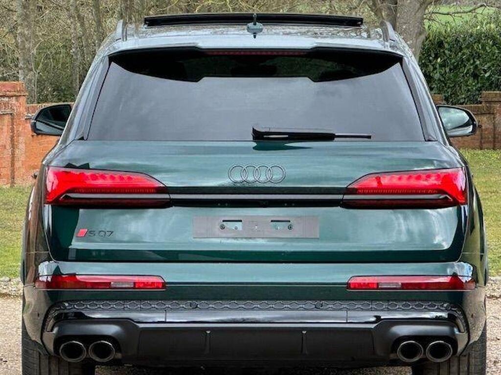 Audi SQ7 4.0 TFSI V8 Black Edition Tiptronic quattro