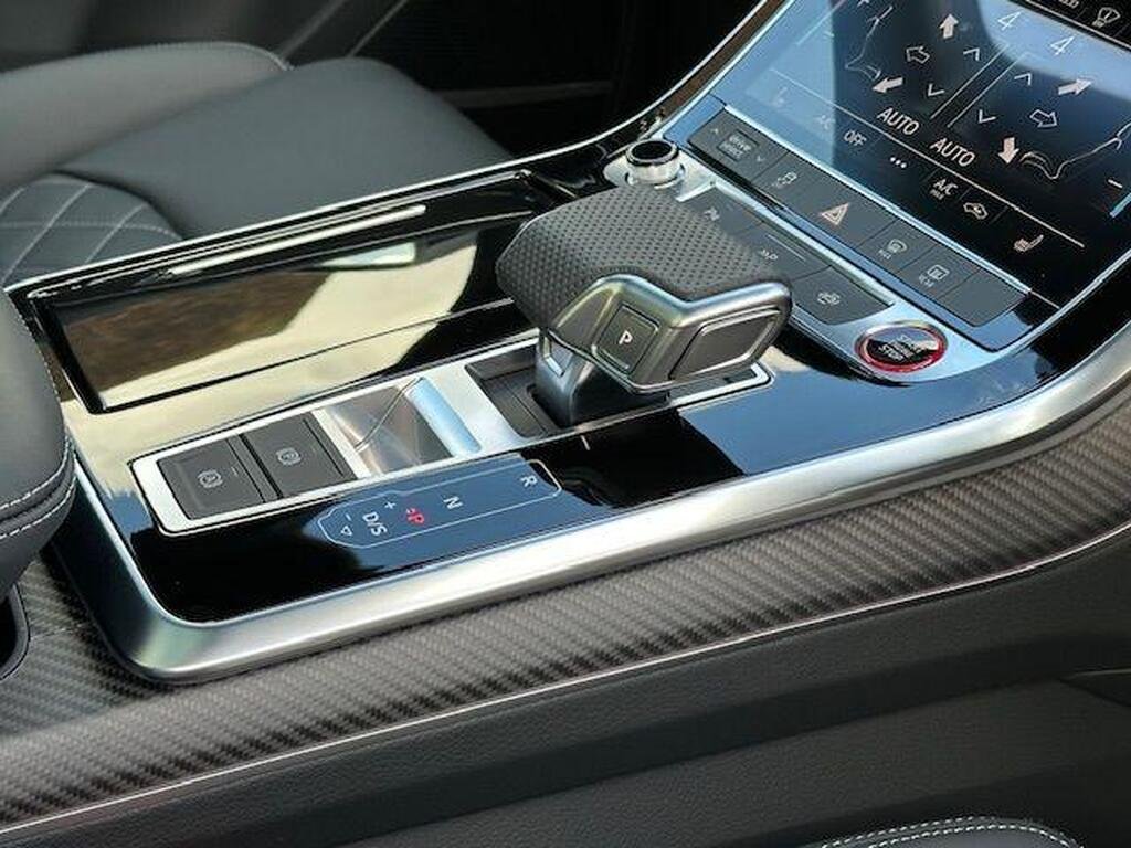 Audi SQ7 4.0 TFSI V8 Black Edition Tiptronic quattro