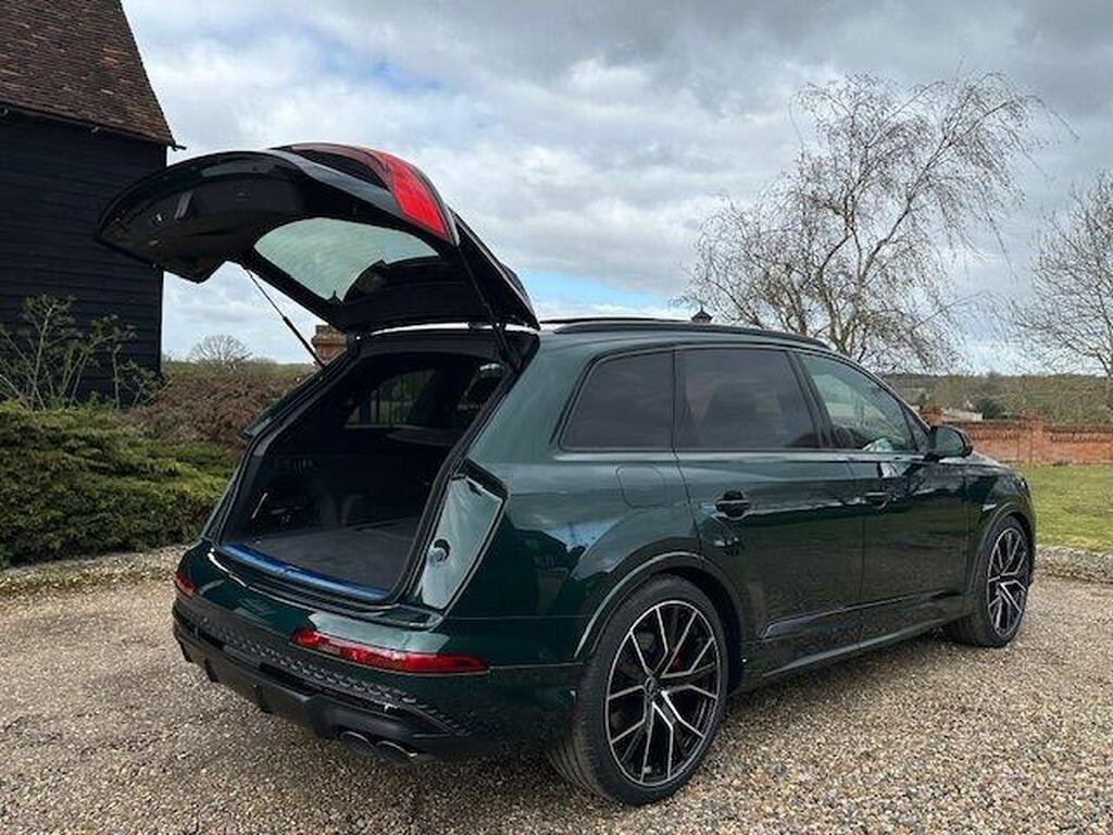 Audi SQ7 4.0 TFSI V8 Black Edition Tiptronic quattro
