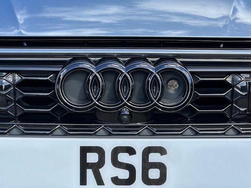 Audi RS6 Avant 4.0 TFSI V8 Performance Carbon Vorsprung Tiptronic quattro